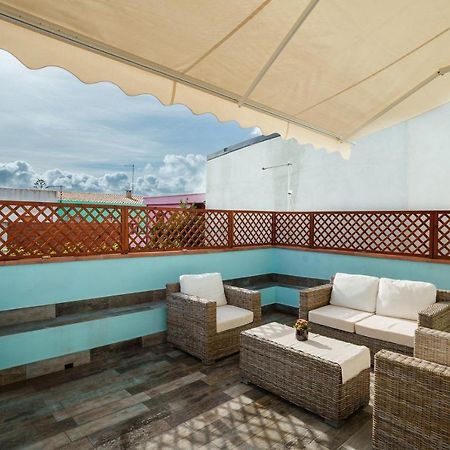 Holiday Home Alle Pavoncelle, Indipendente Con Terrazzo Di 60 Mq Portoscuso Kültér fotó