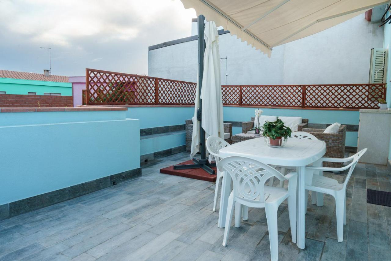 Holiday Home Alle Pavoncelle, Indipendente Con Terrazzo Di 60 Mq Portoscuso Kültér fotó